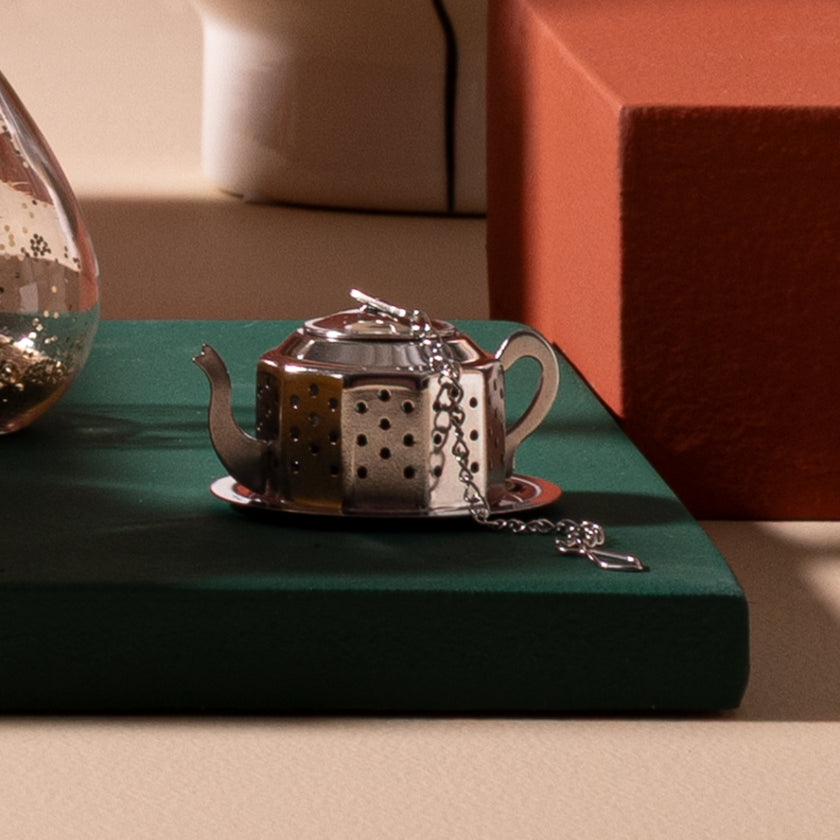 BOULE À THÉ FORME THÉIÈRE